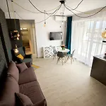 Little Loft No8 *