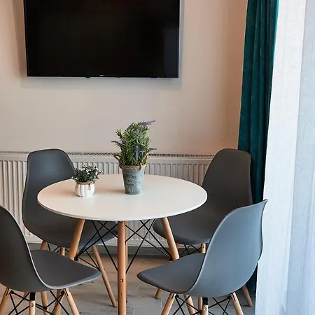 Little Loft No8 * Нэводари