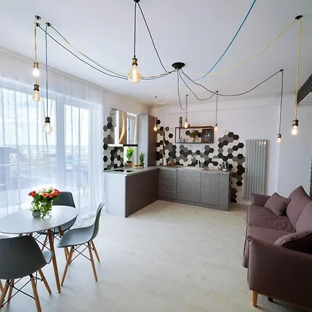 Little Loft No8 *